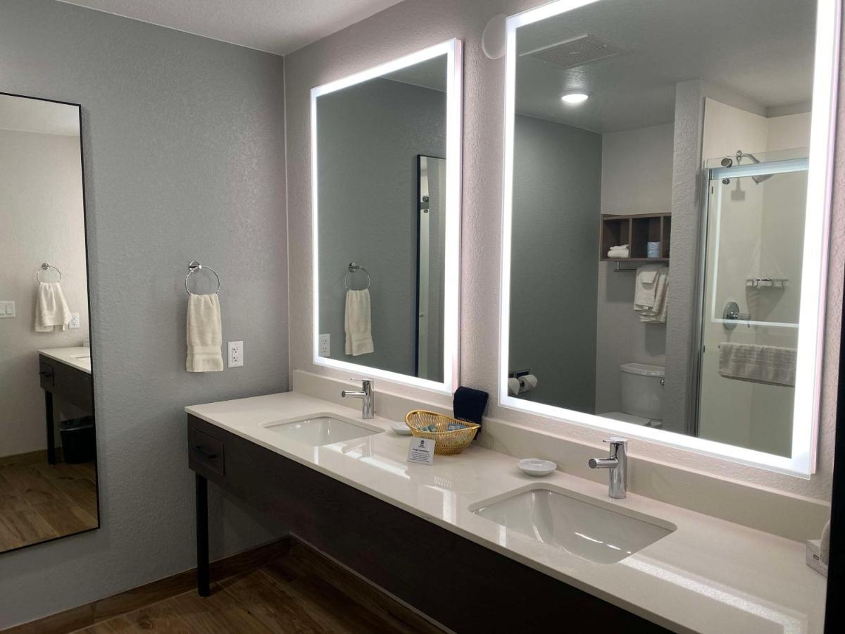Best Western Lake Lucille Inn Wasilla Exterior foto